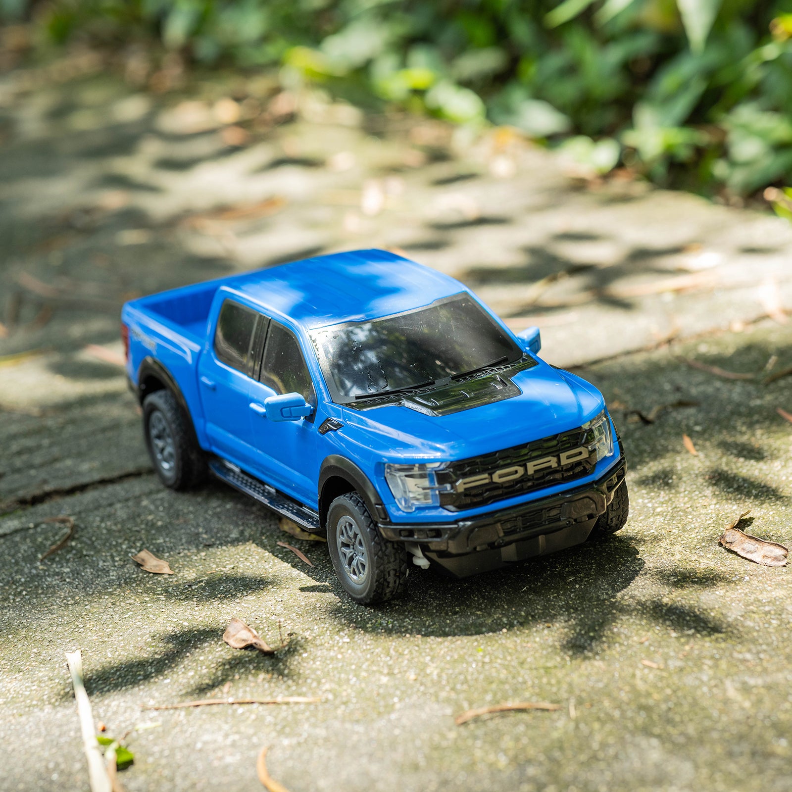 Officially Licensed 1:16 RC Raptor Truck