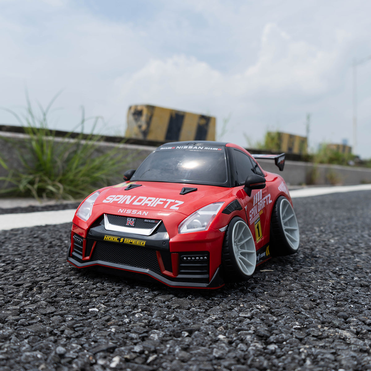 Officially Licensed Spin Driftz GT-R