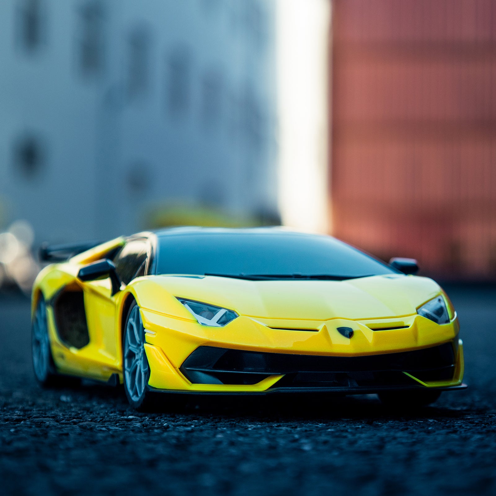  AEROQUEST 1:16 2.4GHz R/C Licensed Lamborghini Aventador SVJ Roadster - P&C Toys 