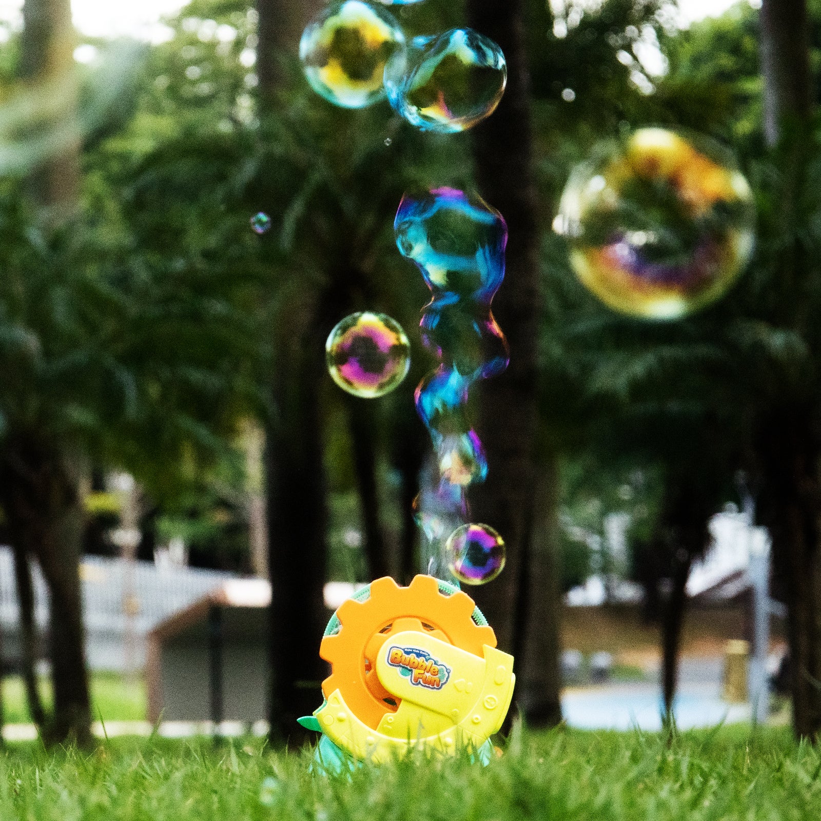  Bubble Fun Bubble Factory (Rechargeable) - P&C Toys 