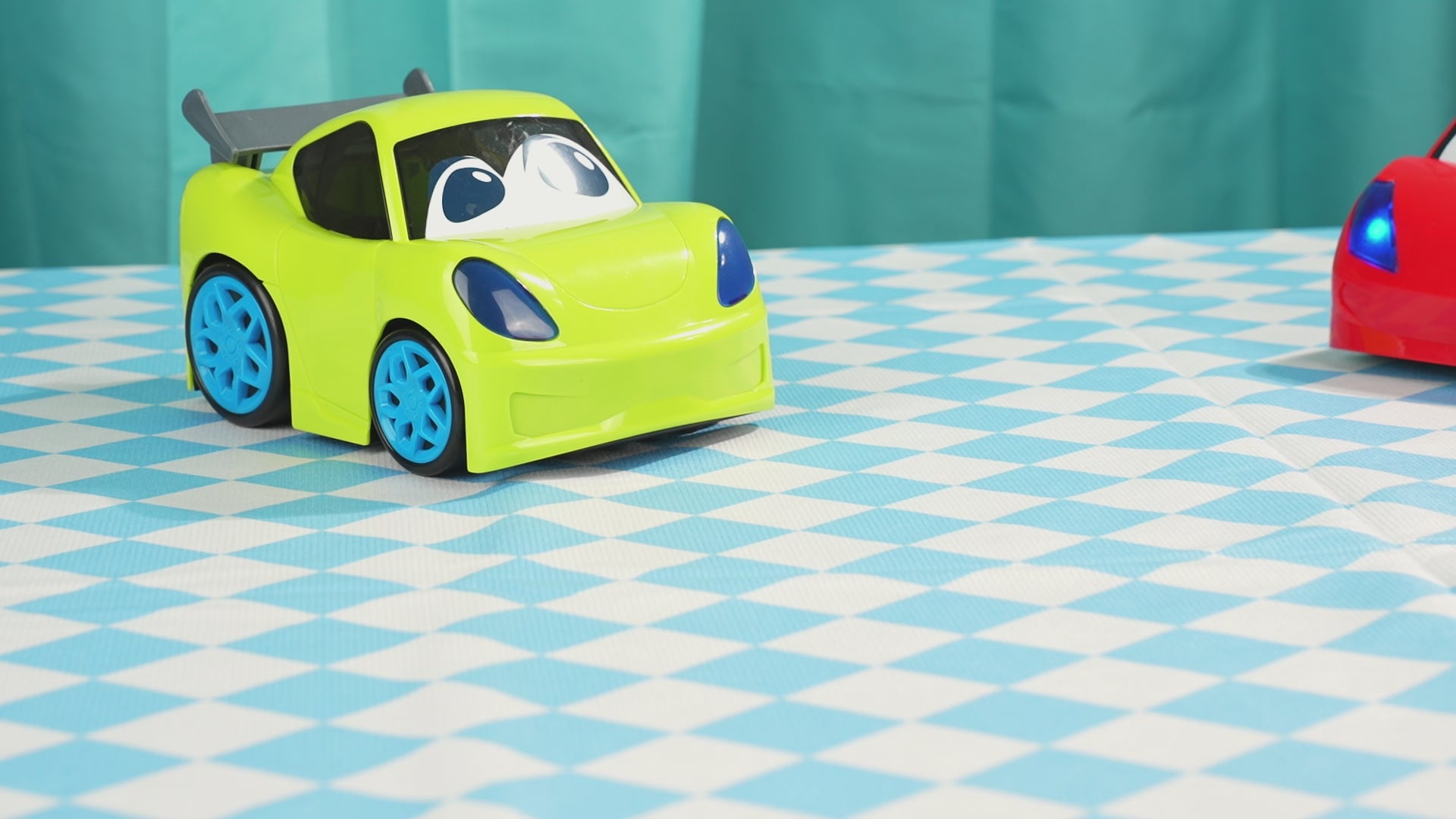 AEROQUEST 2CH I/R Control Sport Car with Light and Sound