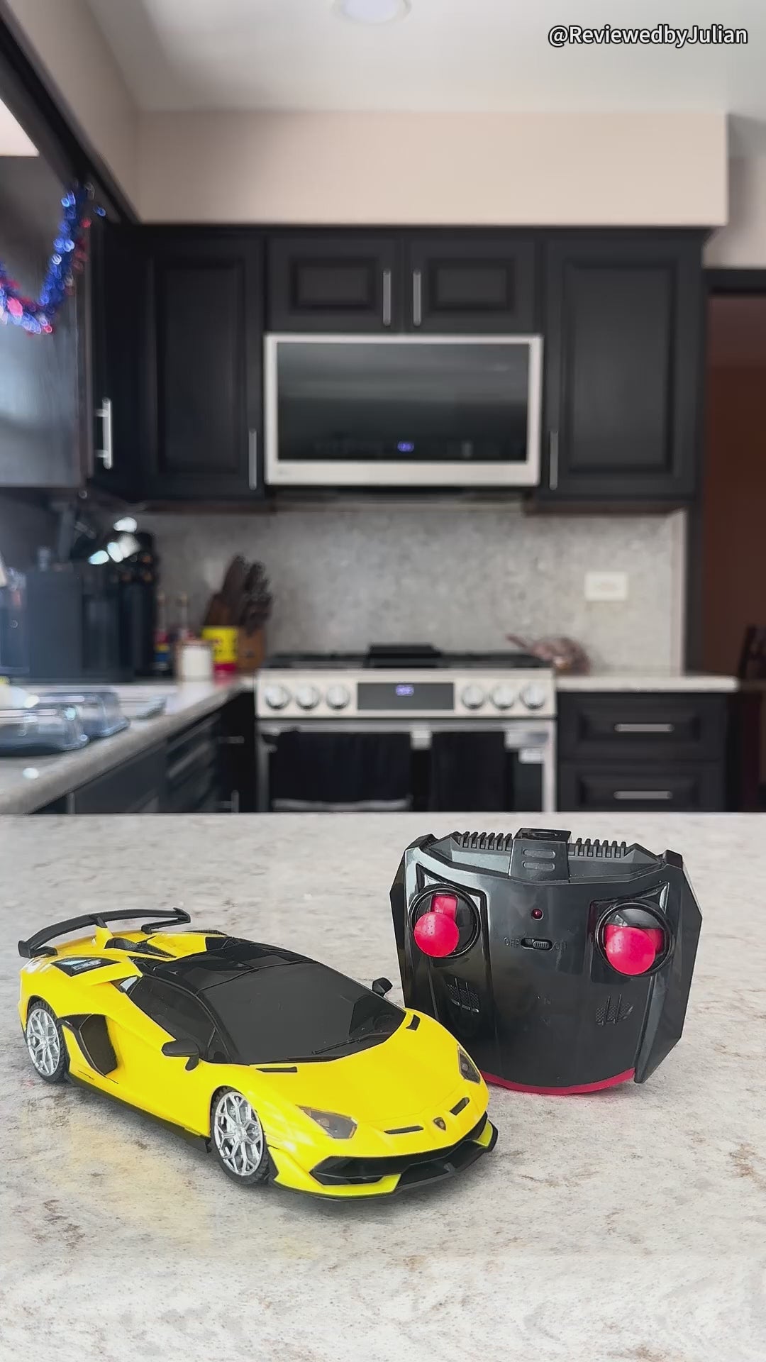 Officially Licensed 1:24 RC SVJ Roadster